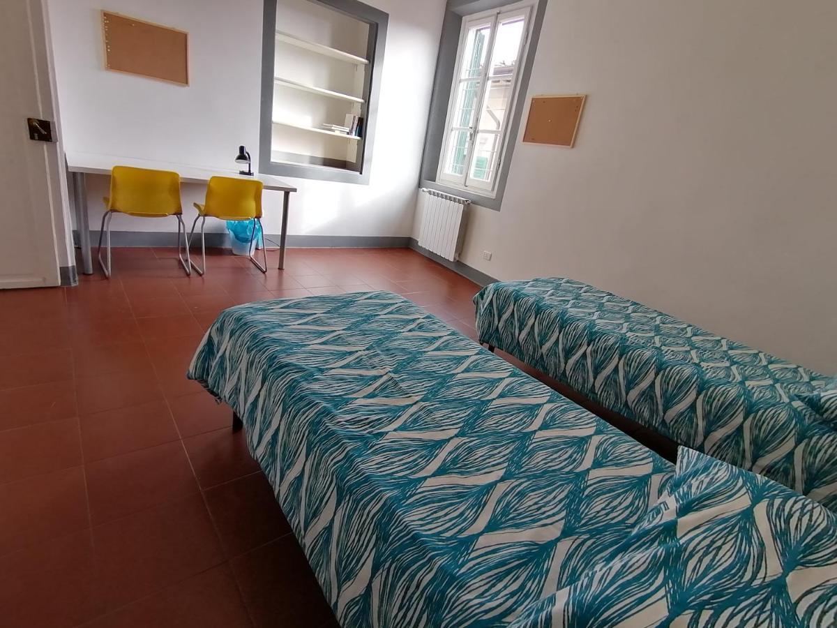 Sant'Antonino Apartments Florenz Zimmer foto