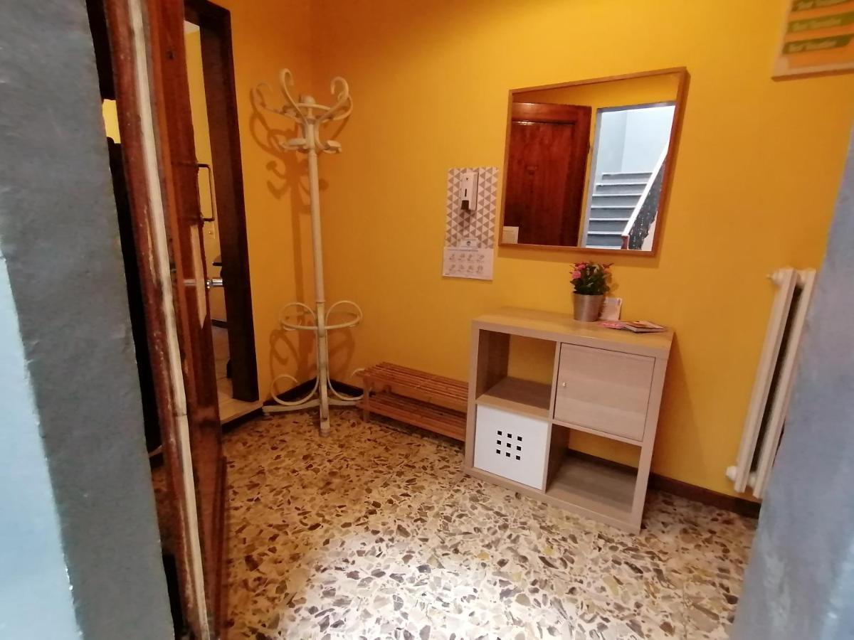 Sant'Antonino Apartments Florenz Zimmer foto
